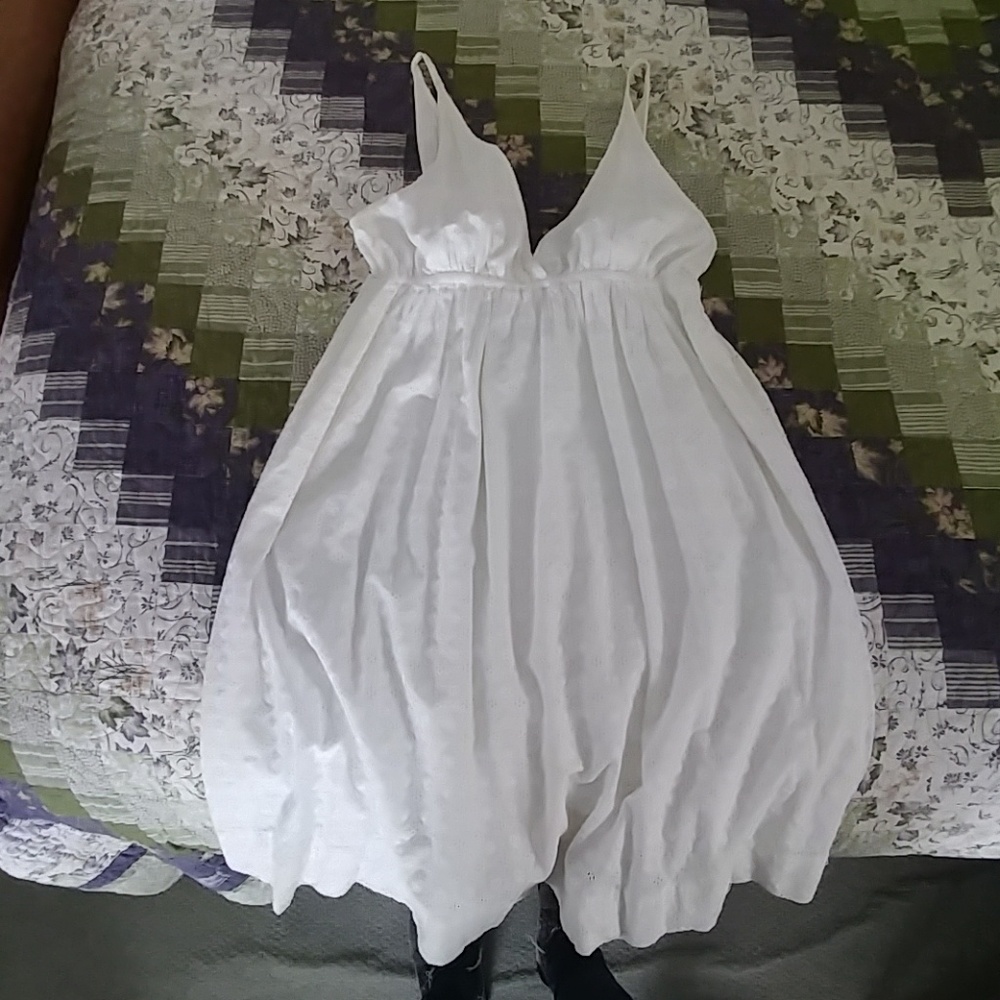 Ella moss lace dress